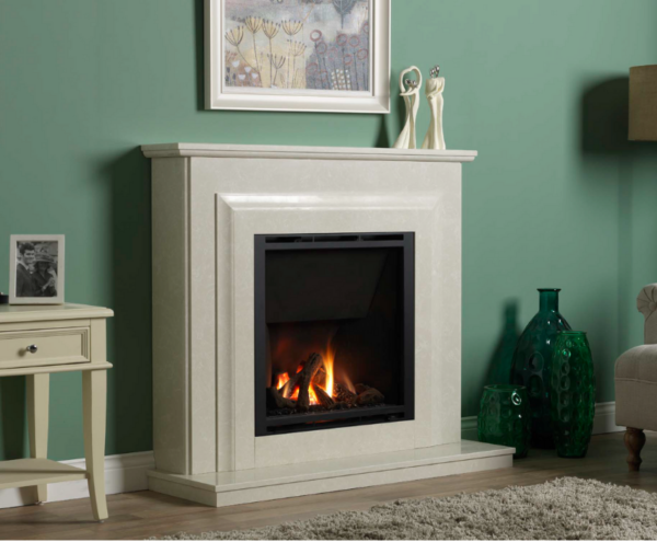 HE 900 Avellino Suite Fireplace